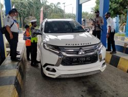 Perbatasan Aceh – Sumut, Hari Kedua Larangan Mudik ada 124 Kendaraan Putar Balik Didominasi Kendaraan Pribadi