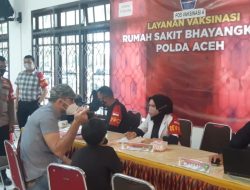 Vaksinasi Harian Polda Aceh dan Jajaran Capai 4.490 Orang
