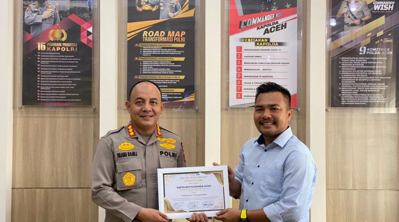 APAM, FPA, Dan FAB serahkan Piagam Penghargaan Kepada Kapolresta Banda Aceh